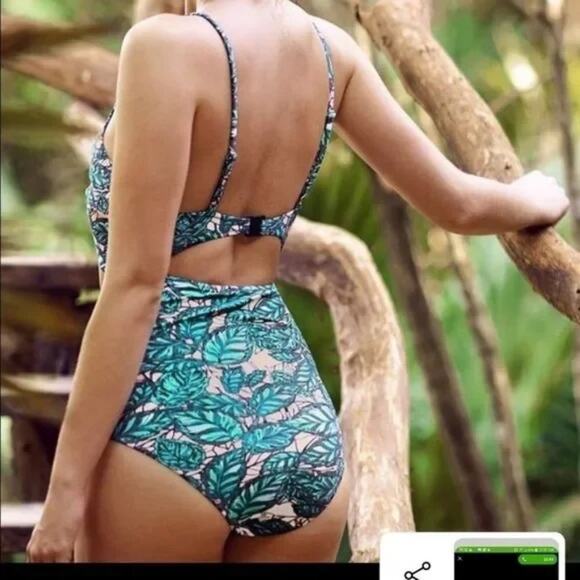 CUPSHE Lush Leaves One Piece Swimsuit Bathing Suit SZ S - Picture 4 of 13